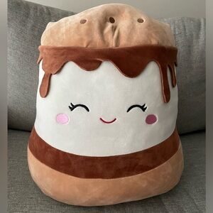 Carmelita smores squishmallow